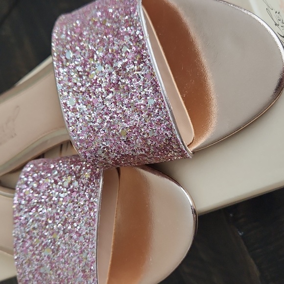 Jewel Badgley Mishka Dillian Rose Gold 8 - Picture 2 of 7